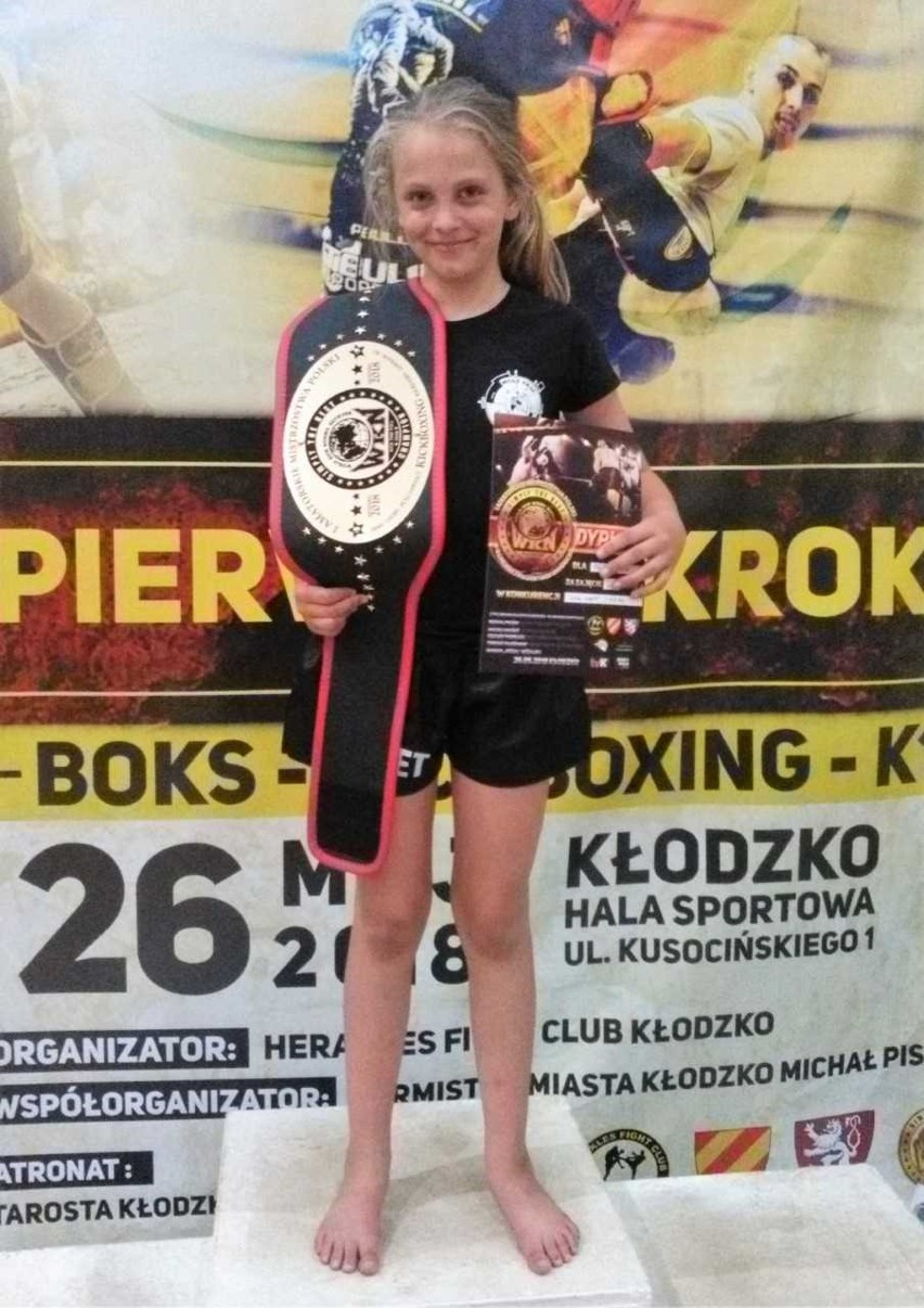 Medalowy występ niepołomickich kickbokserów w mistrzostwach Polski w Kłodzku [ZDJĘCIA]