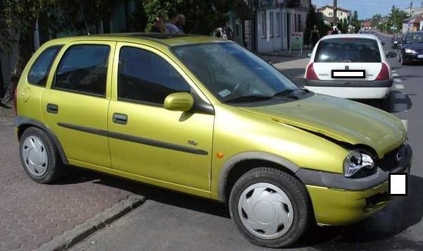 Obie panie - zarówno kierująca corsą, jak i fordem - były trzeźwe