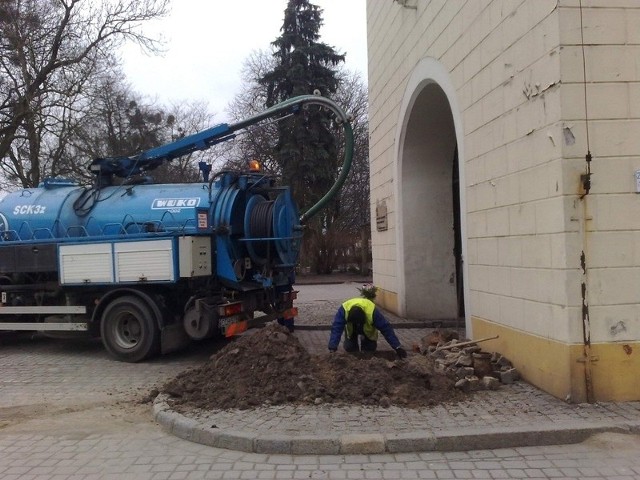 Kamerze zamontowanej na Urzędzie Miasta nie umknie m.in. to, co dzieje się przy Bramce Grudziądzkiej