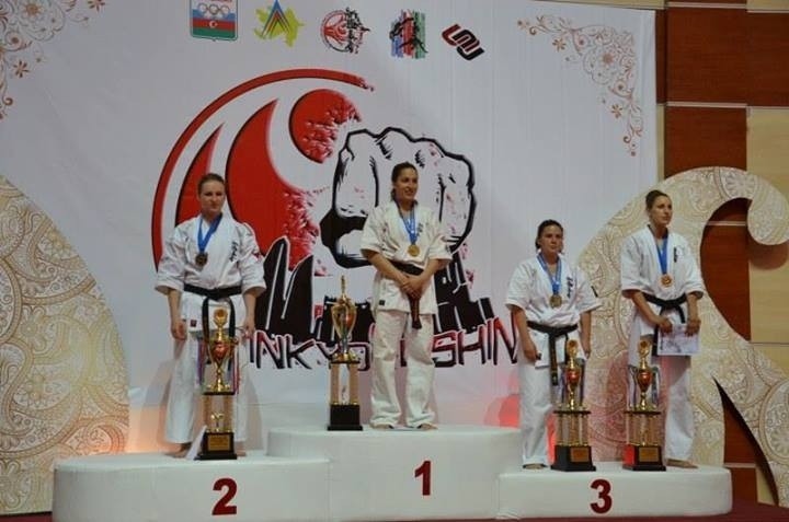 Karate shinkyokushin. Agata Kaliciak, kobieta renesansu, znów uderza (ZDJĘCIA)