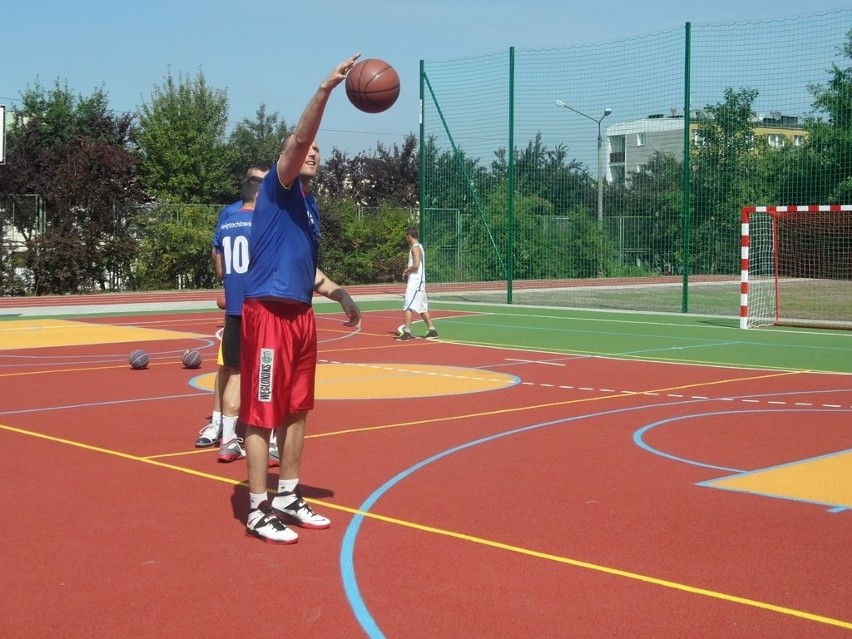 Otwarcie boiska sportowego w Świętochłowicach