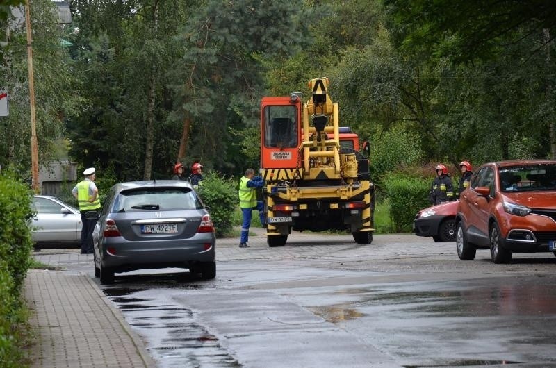 Półtonowa bomba lotnicza na Popowicach. 250 osób ewakuowanych (ZDJĘCIA)