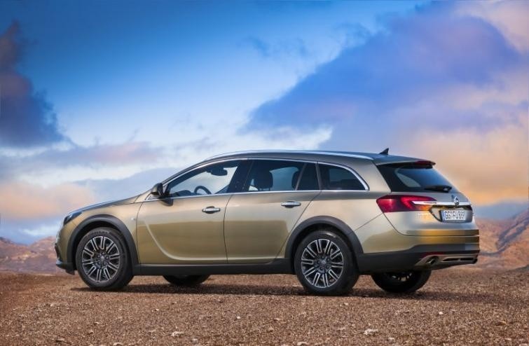 Opel Insignia Country Tourer