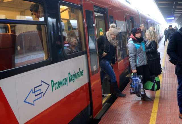 Kujawsko-pomorskie: ulga dla seniorów na pociągi Regio [ceny biletów]
