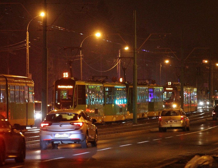 Przed i po meczu linie tramwajowe jadące ul. Grunwaldzką...