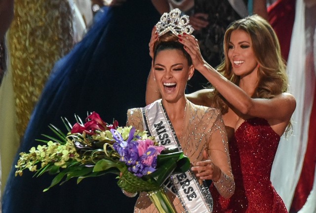 Demi-Leigh Nel-Peters z RPA została Miss Universe 2017