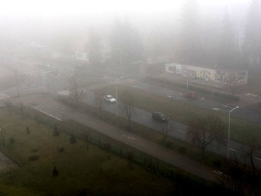 Gęsta mgła w Zielonej Górze i w pozostałych powiatach woj....