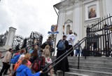 Tuchów przygotowuje się na Wielki Odpust. Przez dziesięć dni do sanktuarium na lipowym wzgórzu przybędą tysiące pielgrzymów