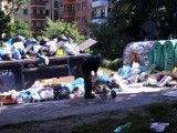 Wywóz śmieci we Wrocławiu. Kontenery kipią, smród w całej okolicy (ZDJĘCIA, LIST)