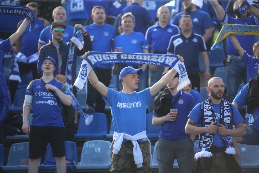 02.06.2021. Kibice na meczu Ruch Chorzów - Miedź II Legnica....