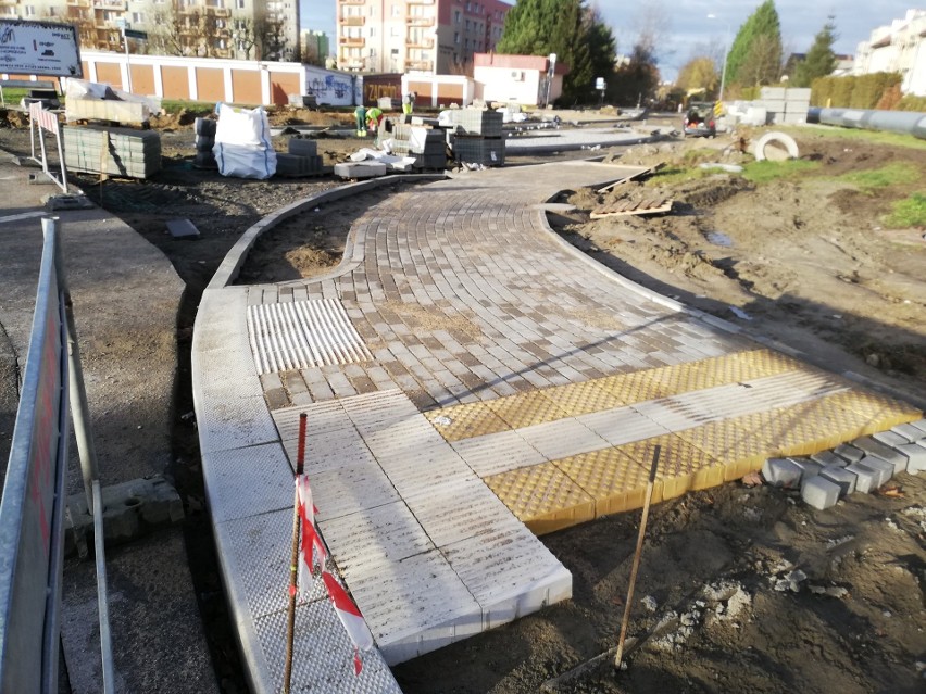 Przebudowa ulicy Grota Roweckiego. Będą nowe parkingi i zatoki autobusowe 