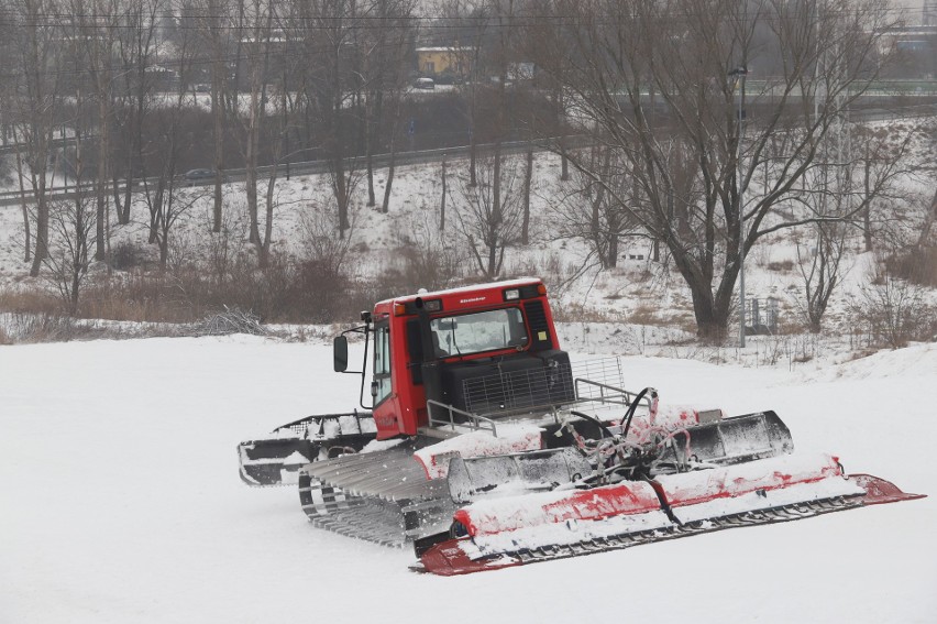 Stok narciarski na Górce Środulskiej w Sosnowcu jest...