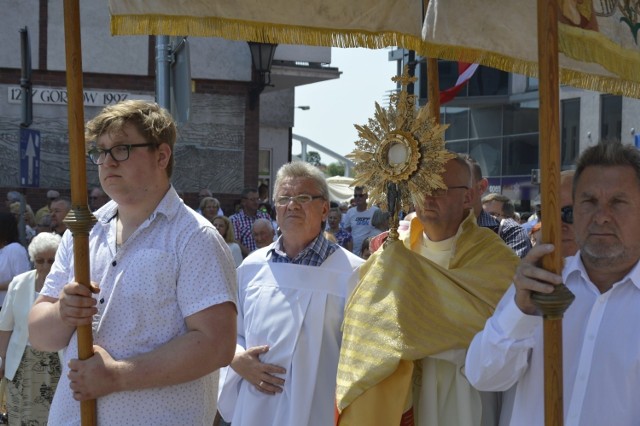 Dwa lata temu w procesji w Gorzowie z Zawarcia na Stary Rynek szło kilka tysięcy wiernych