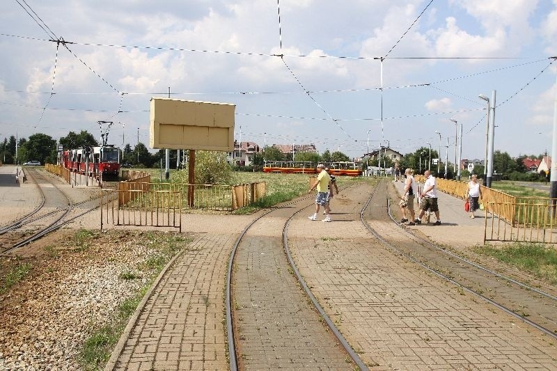 Rusza remont trasy WZ na Retkini! Skrócone linie tramwajowe, zwężenia dla kierowców... [zdjęcia]