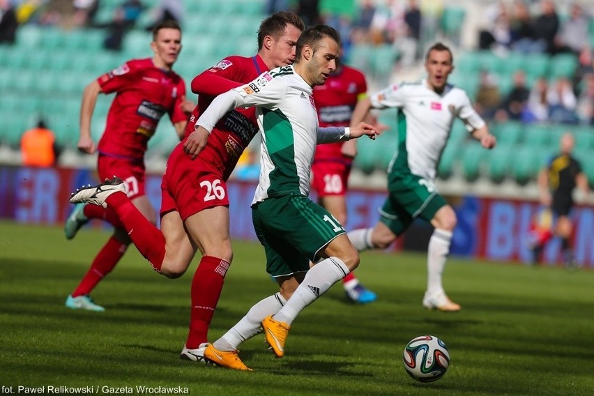 Śląsk - Podbeskidzie 0:0. Niemoc wrocławian trwa, czerwona kartka Lacnego [ZDJĘCIA, RELACJA]