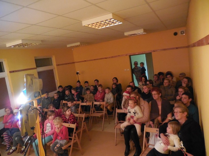 Siedem bajek dla dzieci w Skarżyskim Centrum Kultury i spektakl w Michniowie
