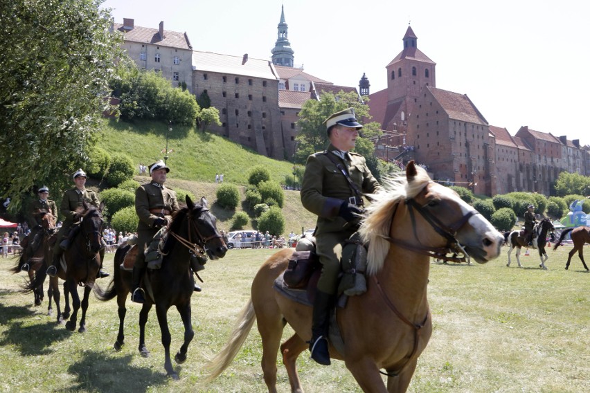 Zawody oraz pokazy konne nad Wisłą w Grudziądzu