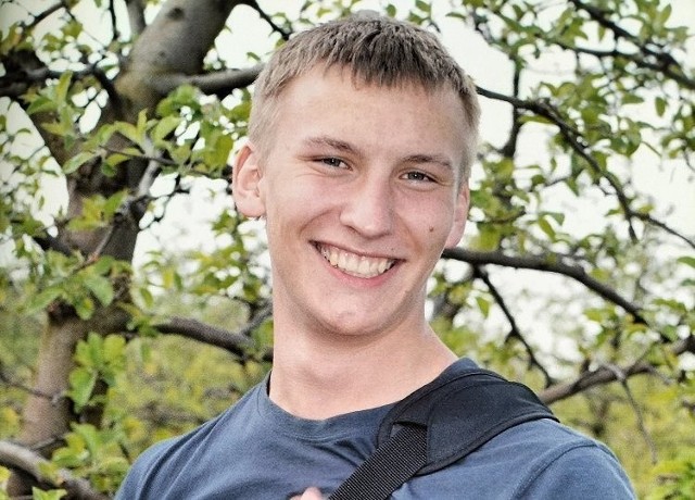 25-letni Hubert Szafraniec, mieszkaniec Unikowa w gminie Pińczów 5 tygodni temu uległ poważnemu wypadkowi samochodowemu. Pomóżmy mu w walce o powrót do sprawności.