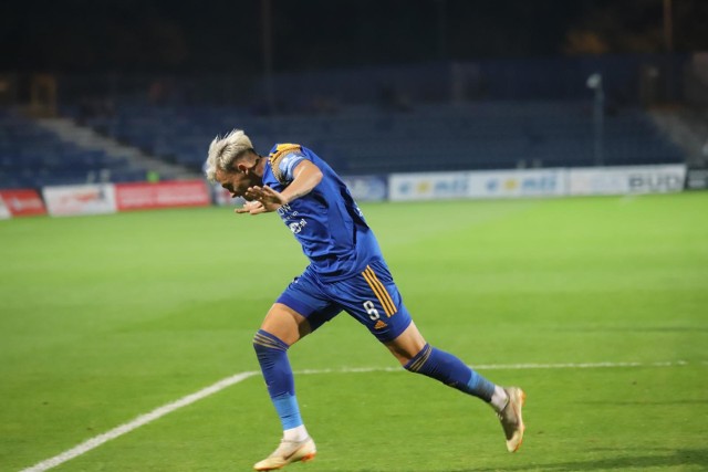 Ruch Chorzów pokonał Lechię Zielona Góra 4:0  Zobacz kolejne zdjęcia. Przesuwaj zdjęcia w prawo - naciśnij strzałkę lub przycisk NASTĘPNE