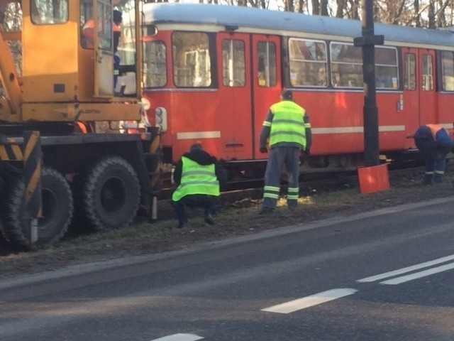 Tramwaj linii 26 wykoleił się w Sosnowcu Milowicach