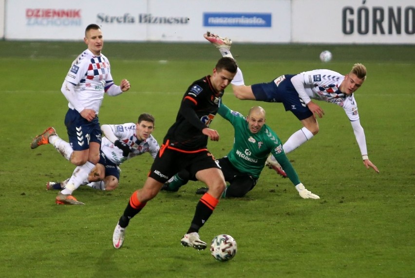 Filip Szymczak w meczu przeciwko Górnikowi Zabrze