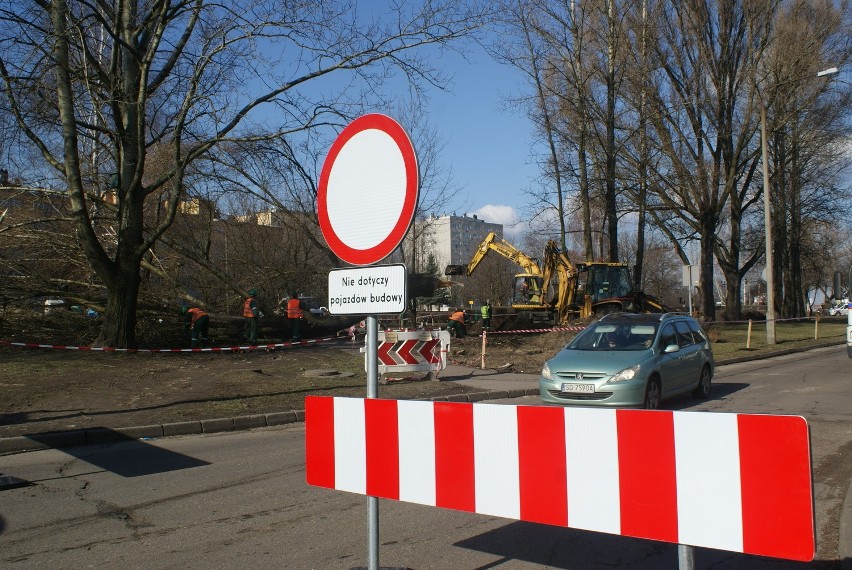 Przebudowa ul. Majakowskiego potrwa do października 2015...