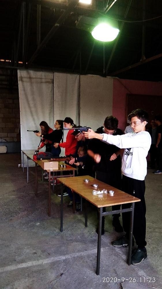 Uczniowie ze szkół z terenu powiatu brodnickiego wzięli udział w zawodach w strzelectwie sportowym