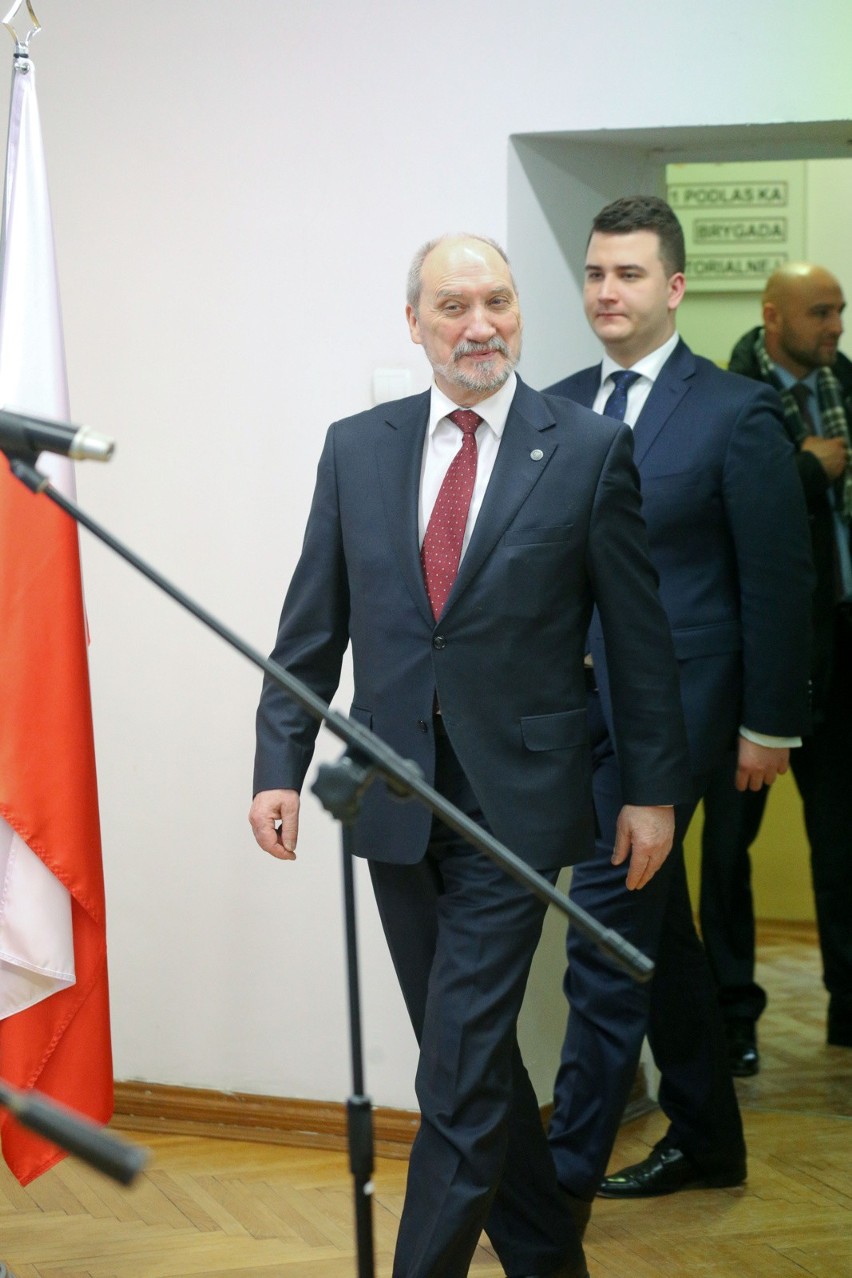 Bartłomiej Misiewicz podczas wizyty w Białymstoku