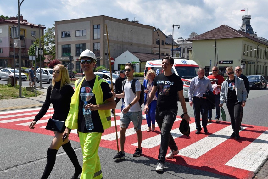 Nowy Sącz. Studenci PWSZ rozpoczęli dwudniowe Juwenalia. Prezydent przekazał im symboliczny klucz do bram miasta [ZDJĘCIA]