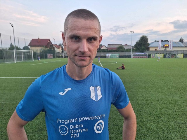Siergiej Pilipczuk, grający trener Piaskowianki, zdobył jedną z bramek w meczu w Łagowie