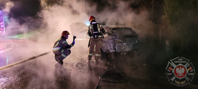 Pożar samochodu osobowego w miejscowości Rojówka