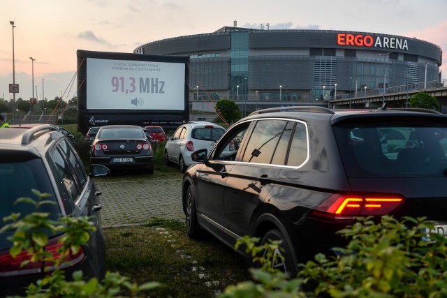 Kino samochodowe przy ERGO ARENIE działa od 11 czerwca. W repertuarze m.in. „Doltor Dolittle”, „Sala samobójców. Hejter” i „Parasite”