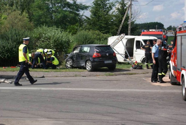 Wypadek w Jankowie Pierwszym: 13 os&oacute;b rannych. Jechali na pace