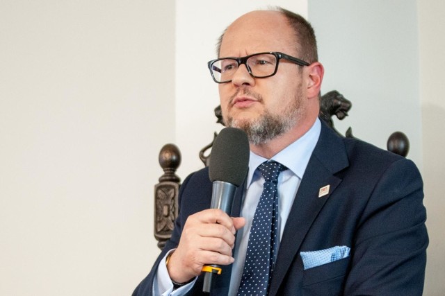 Paweł Adamowicz: - Jestem niestety zmuszony pozwać w trybie wyborczym kandydata Jarosława Kaczyńskiego