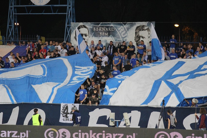 Zadyma na stadionie Ruchu Chorzów