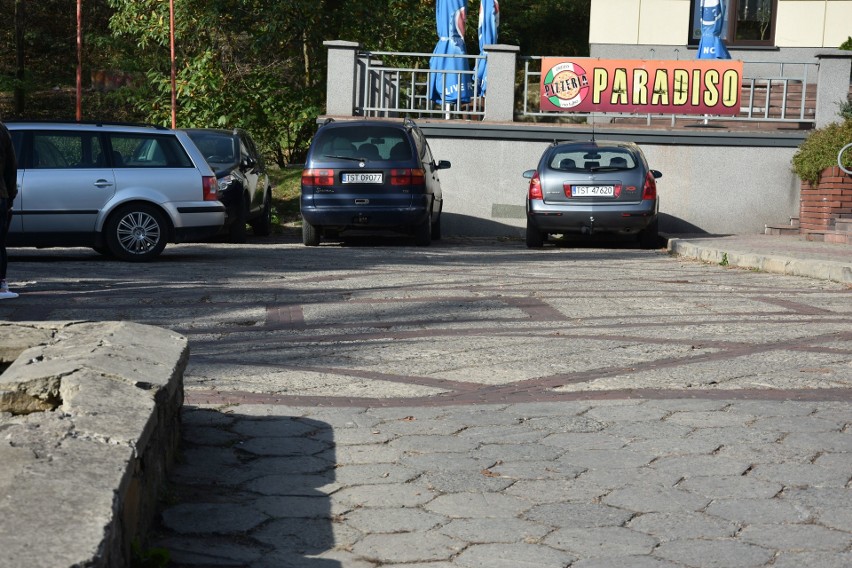 W Starachowicach będą strefy płatnego parkowania. Zobaczcie gdzie i ile będziemy płacić 