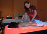 Rytualny masaż świecą z Medi-Spa Nefertari