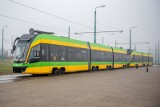 MPK Poznań: Dwukierunkowy tramwaj Moderus Gamma ma aż 12 wejść – pierwszy trafił do poznańskiego MPK [ZDJĘCIA]