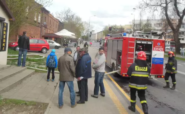 W budynku klubu Bordo przy ulicy Struga w Radomiu zapaliła się instalacja elektryczna.