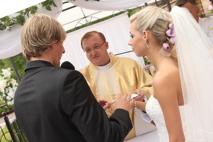 Ślub Mantasa Cesnauskisa i Kingi w Dolinie Charlotty