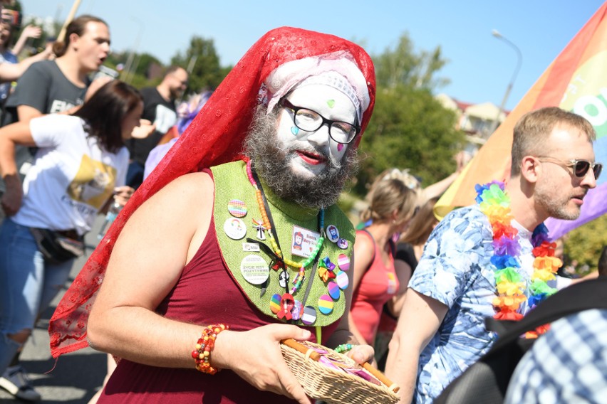 GORZÓW WLKP. Pierwszy Marsz Równości w historii przeszedł ulicami miasta [RELACJA]