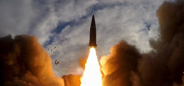 Korea Północna wystrzeliła w kierunku Morza Japońskiego rakietę balistyczną krótkiego zasięgu