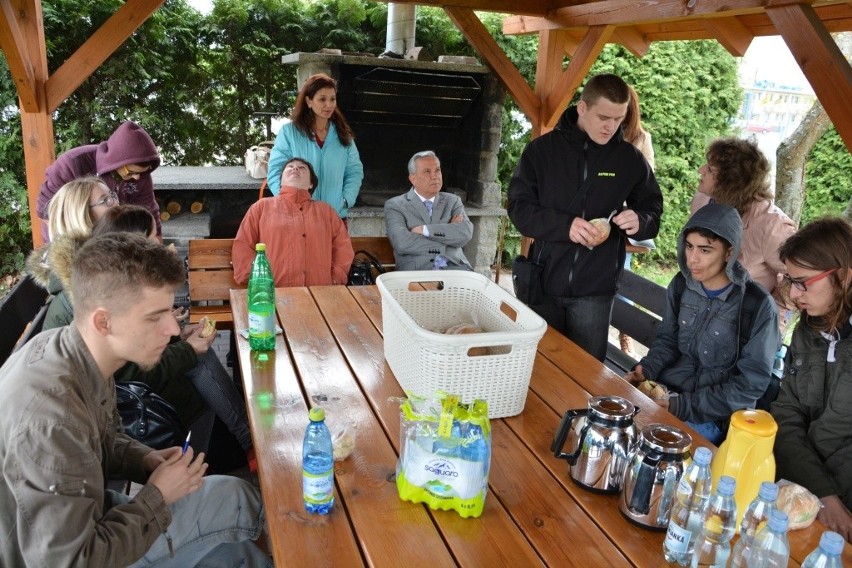 Po biegu na orientację na terenie straży pożarnej przy ul....