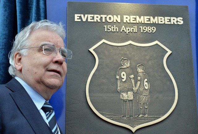 Nie żyje wieloletni prezes Evertonu Bill Kenwright