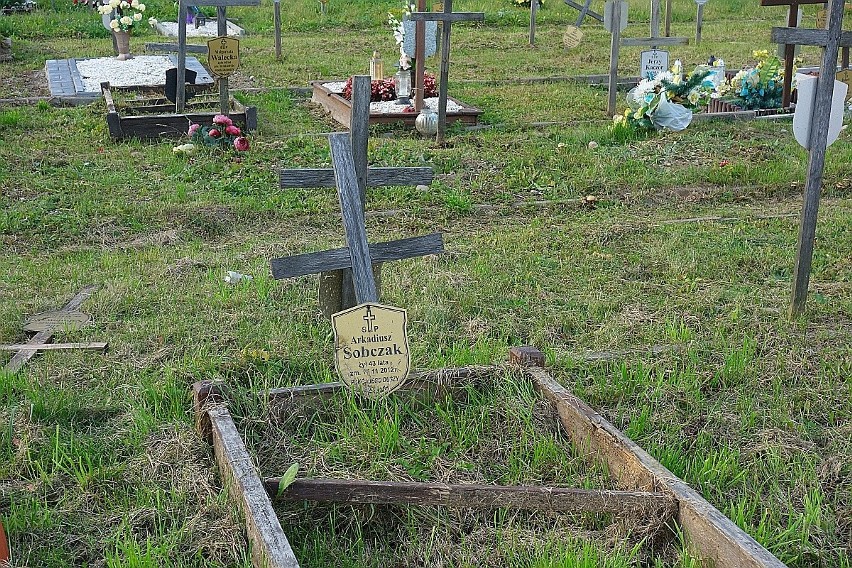 Najsmutniejsze miejsce w Łodzi - cmentarz dla bezdomnych i samotnych