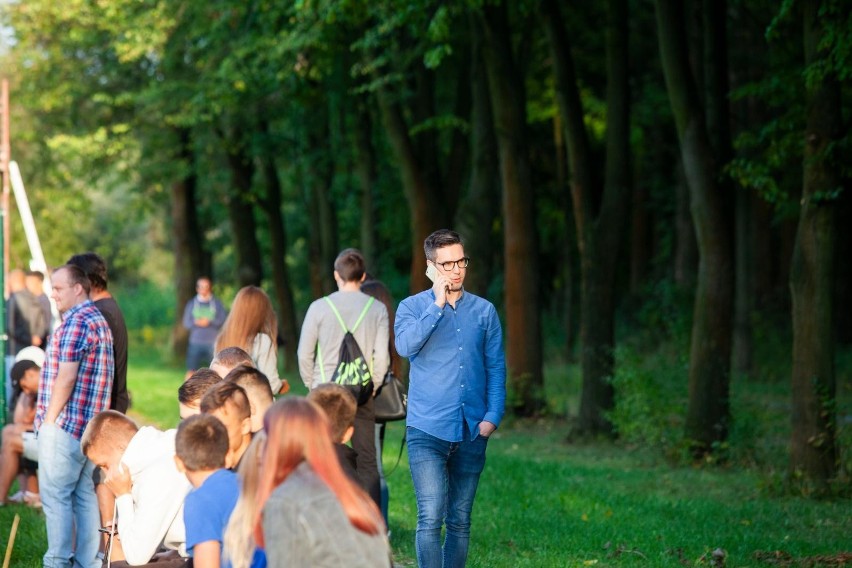 Kibice na derbowym meczu Centralnej Ligi Juniorów Hutnik - Wisła [ZDJĘCIA]