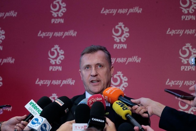 Prezes PZPN Cezary Kulesza spotkał się w Nyonie z prezydentem UEFA, Aleksandrem Ceferinem. Przede wszystkim lobbował na rzecz organizacji kobiecego Euro'25 w Polsce. Ale na tym nie poprzestał...