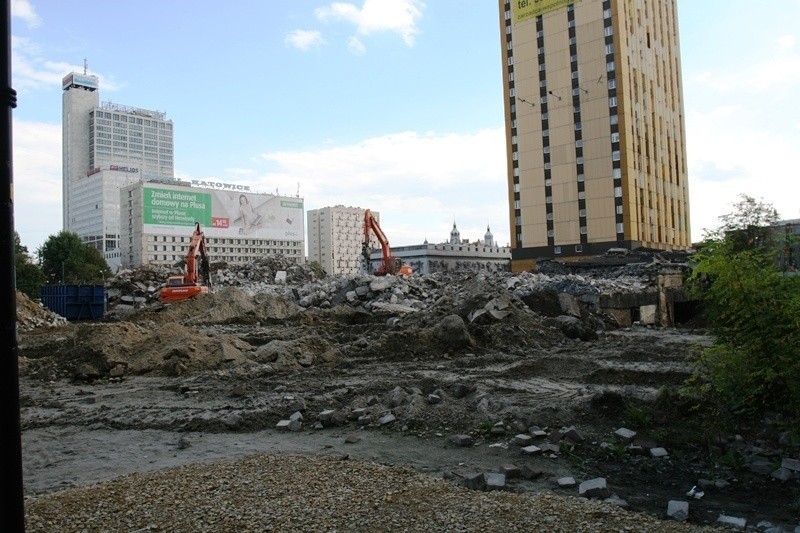 Wyburzanie Centrum u Michalika w Katowicach