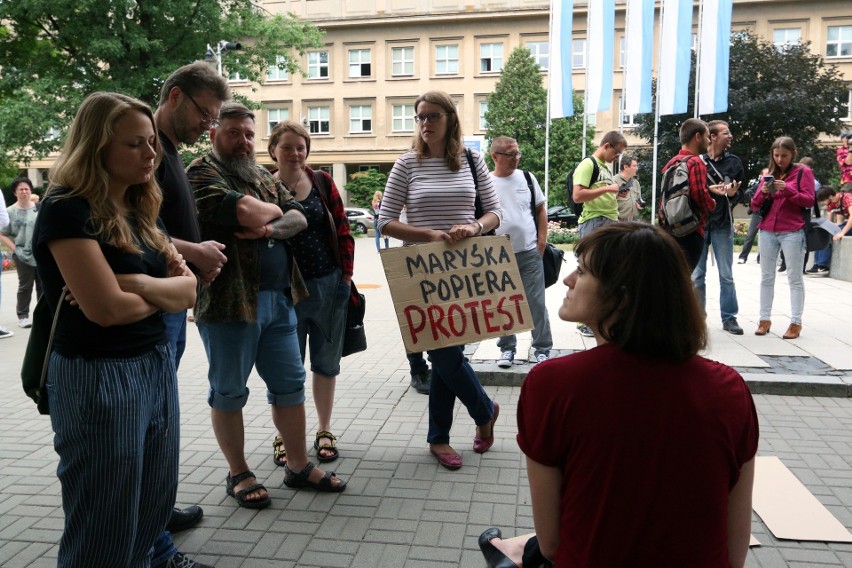 Protest lubelskich studentów przeciw Ustawie 2.0 (ZDJĘCIA, WIDEO)