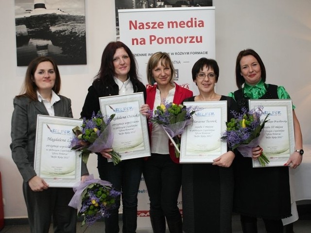 Nasza dziennikarka, Monika Zacharzewska z laureatkami plebiscytu "Belfer roku 2012".